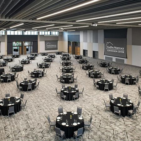 Delta Hotels By Marriott Muskegon Convention Center Eksteriør bilde